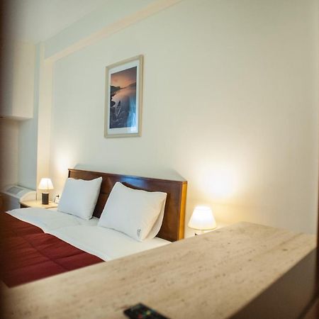 Hotel Aigli Peraia  Bagian luar foto
