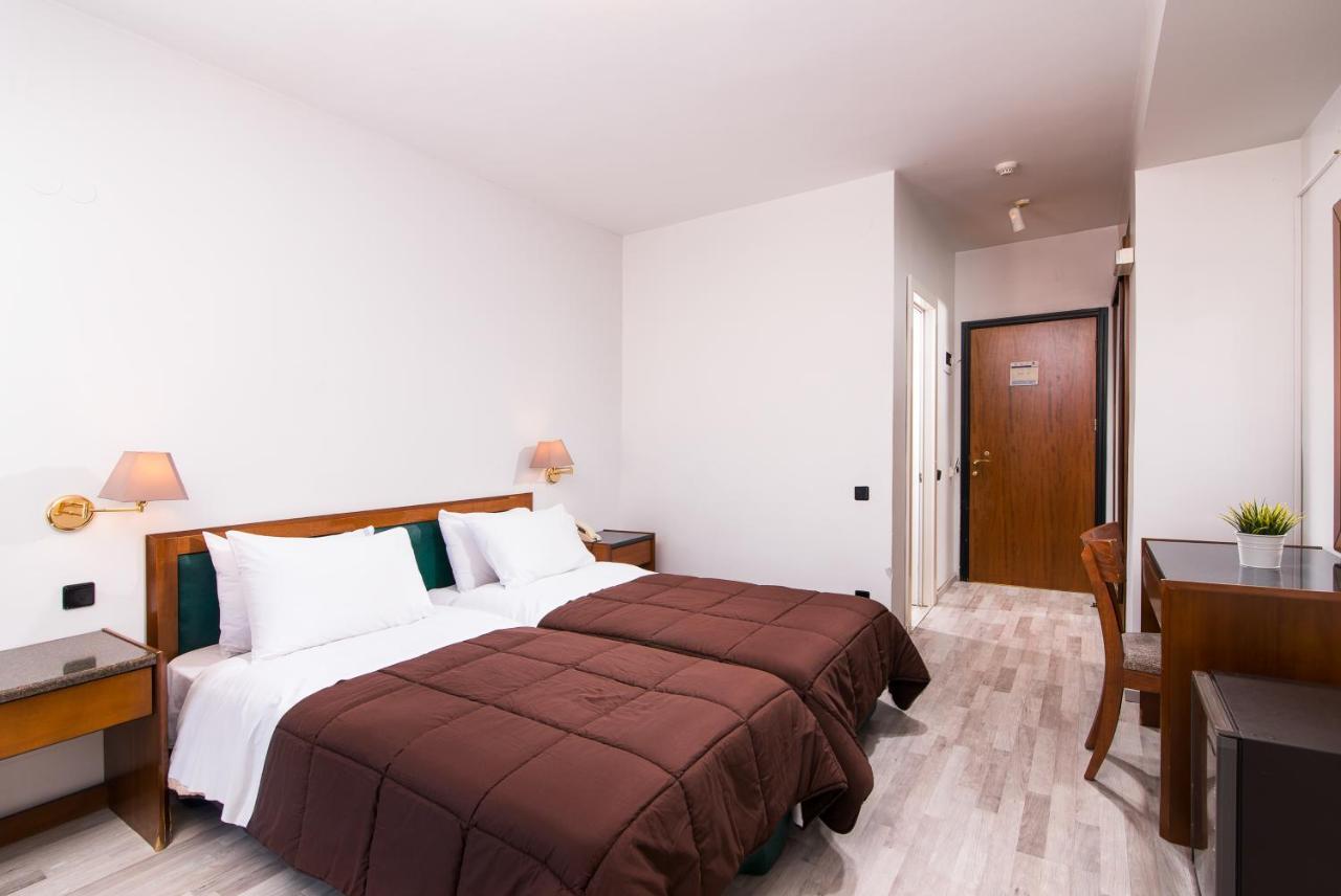 Hotel Aigli Peraia  Bagian luar foto