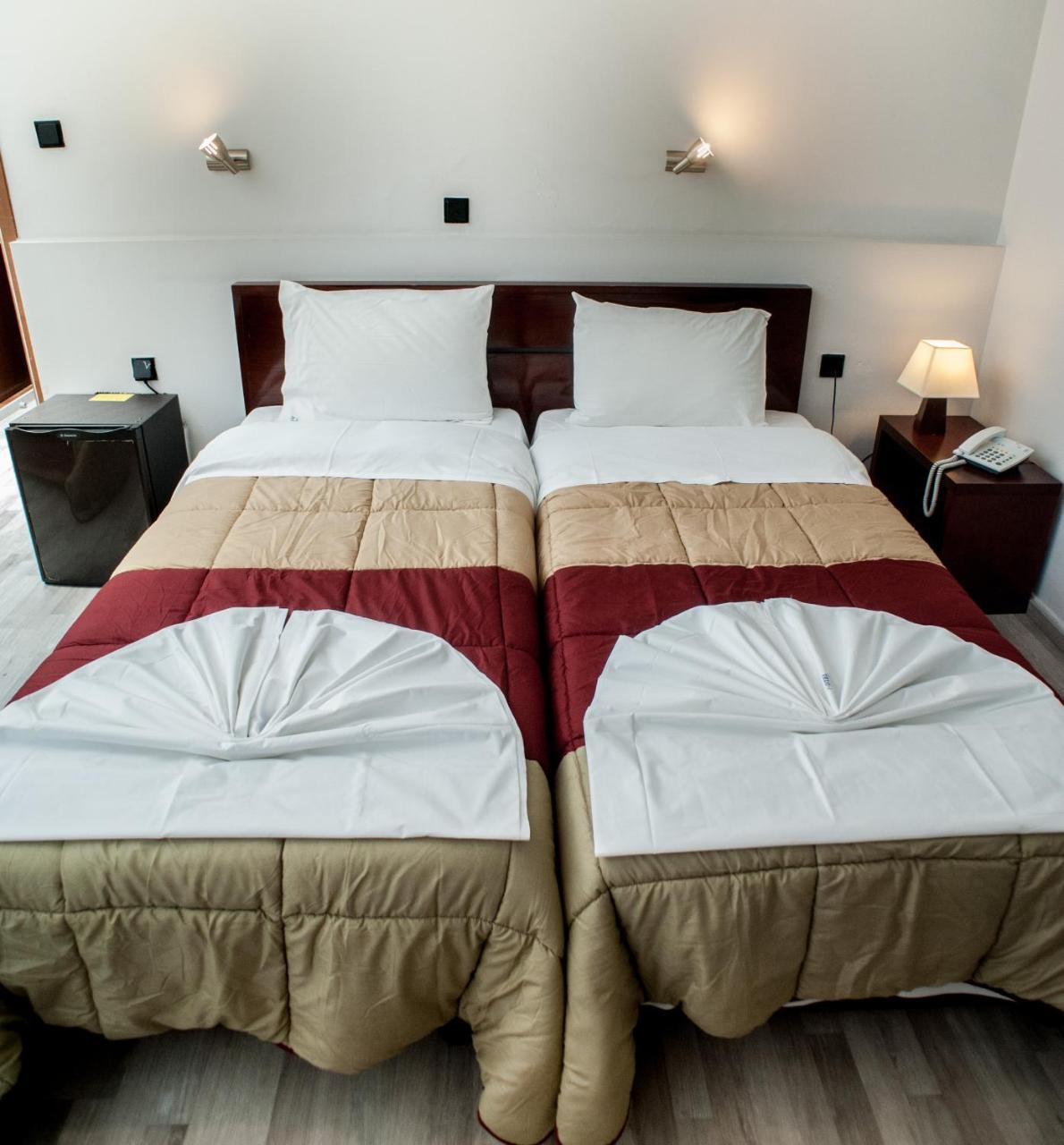 Hotel Aigli Peraia  Bagian luar foto